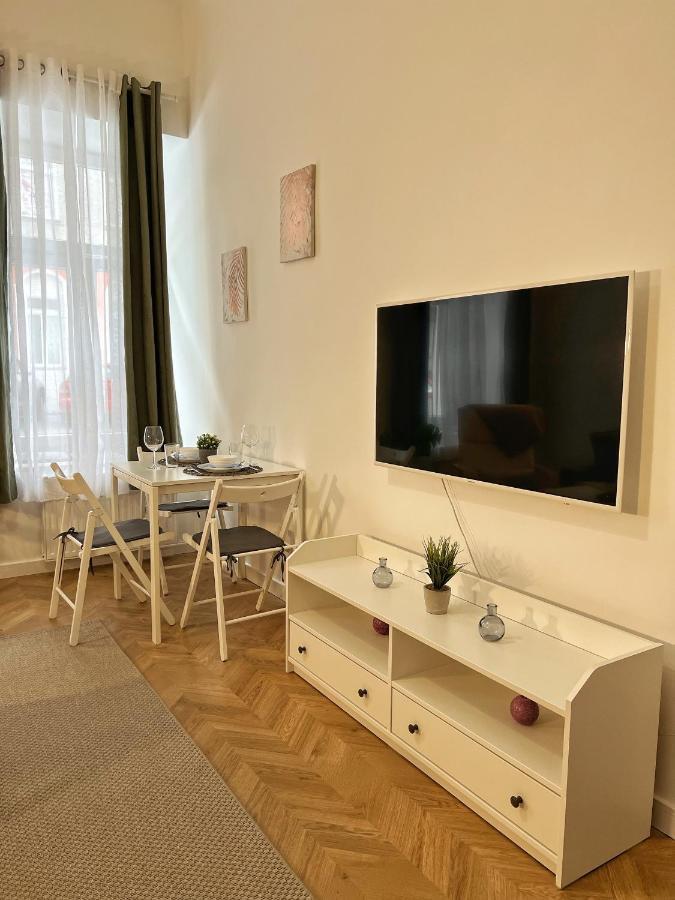 Cozy, Quiet Place Near Belvedere Wien Экстерьер фото